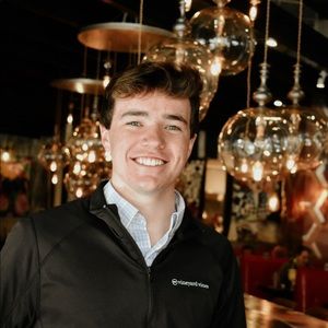 Meet your Posher, Gavin